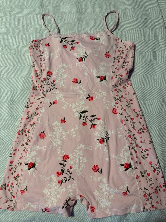 wild fable Other - Wild Fable Pink Roses Spaghetti-Strap Lace trim Romper/Unitard